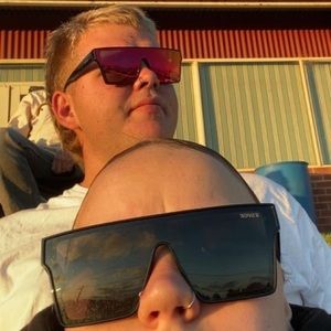 Meet your Posher, Kellie